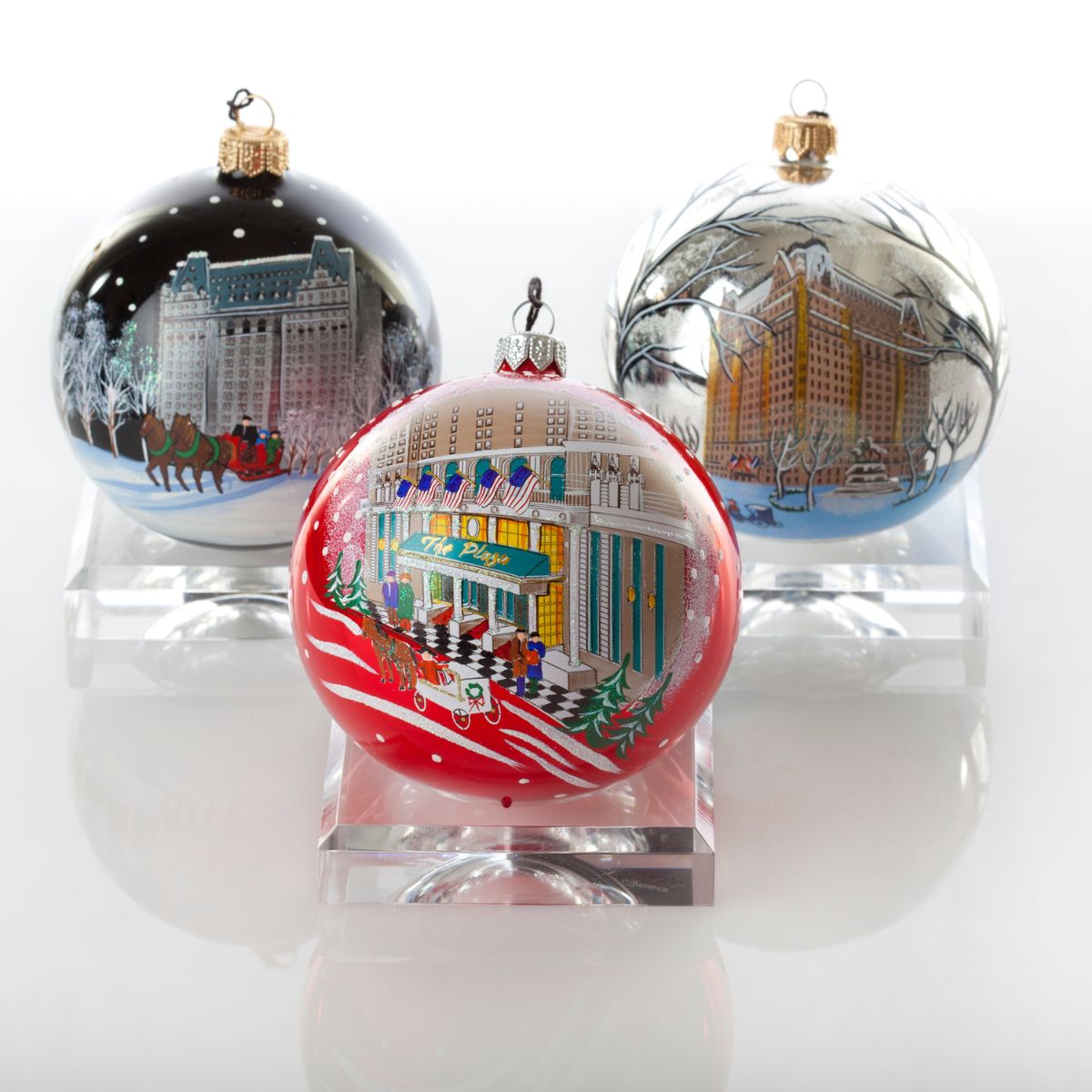 Plaza Winter Scene Ornament