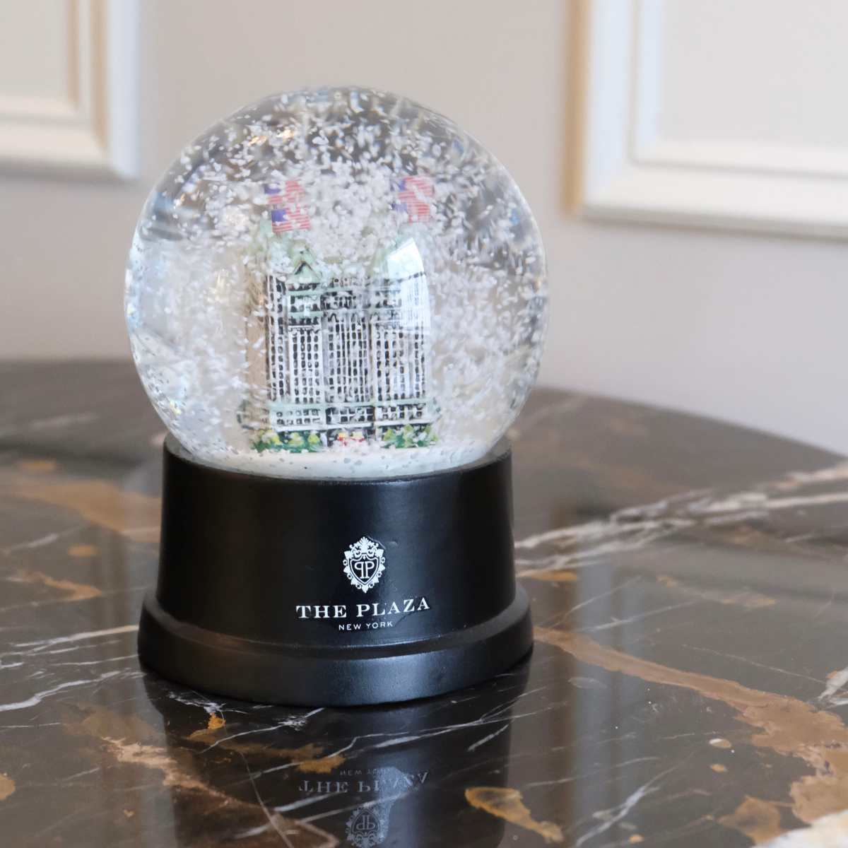 Plaza Snow Globe